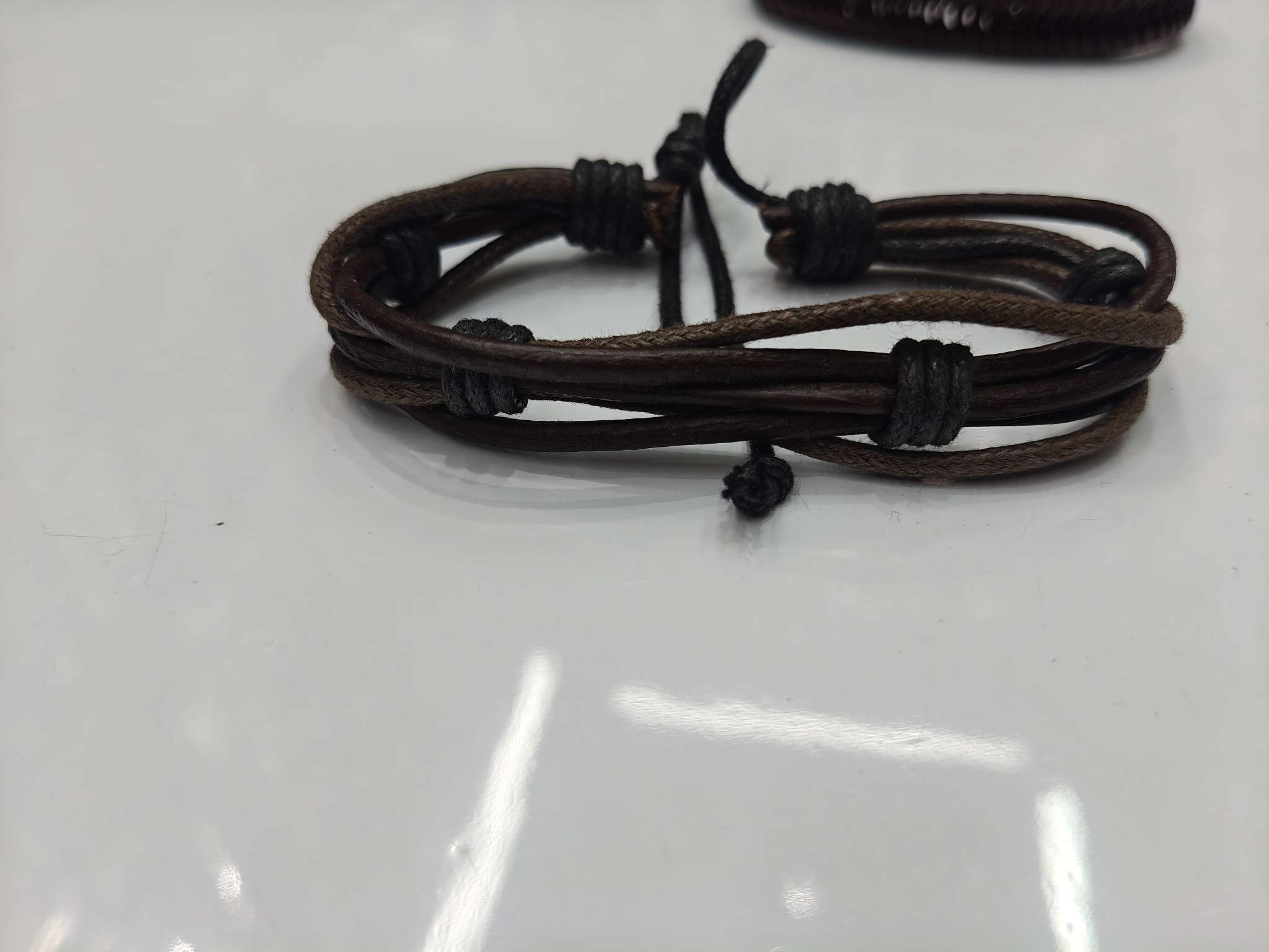 新款中式水晶弹簧手链 女士叠戴手饰 高档时尚饰品 手串女款精致手链细节图