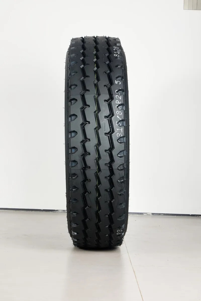 中国优质热销重型子午线轮胎 315/80r22.5 无内胎卡车轮胎详情5