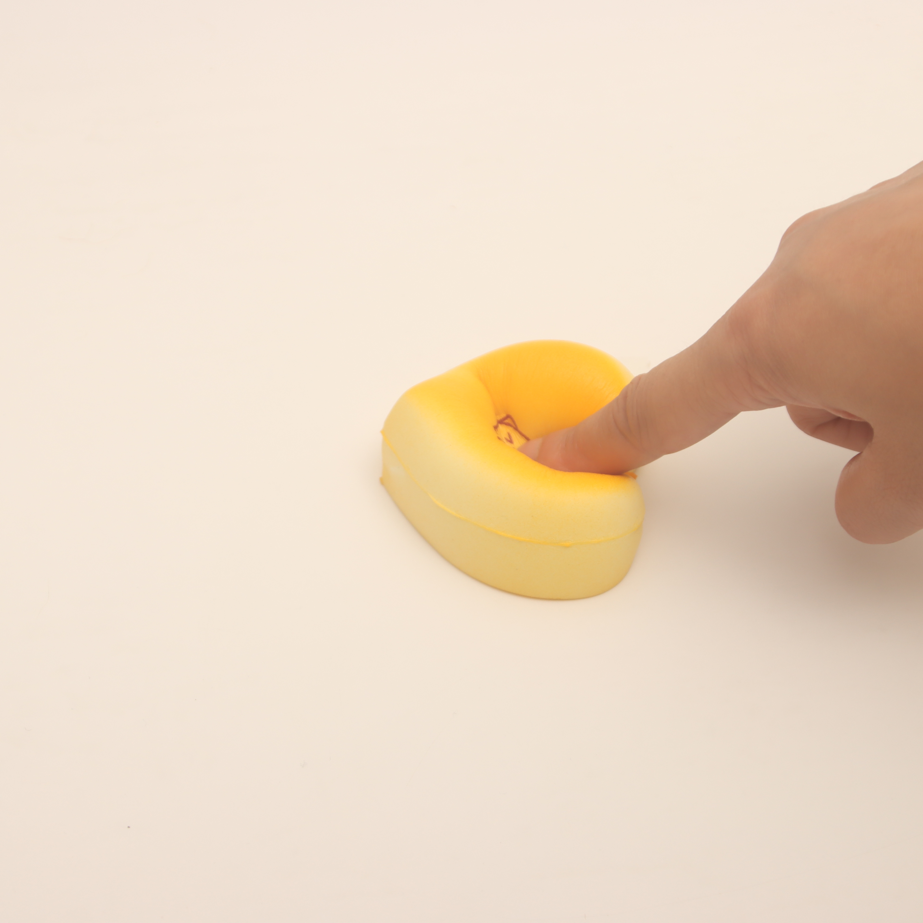 Bread Kneading Fun Simulation Food Toy Slow Rebound Squishy Early Education Prop, Children's Intelligence And Stress Relief, Holding A Lottery Event For Prizes Application Scenario