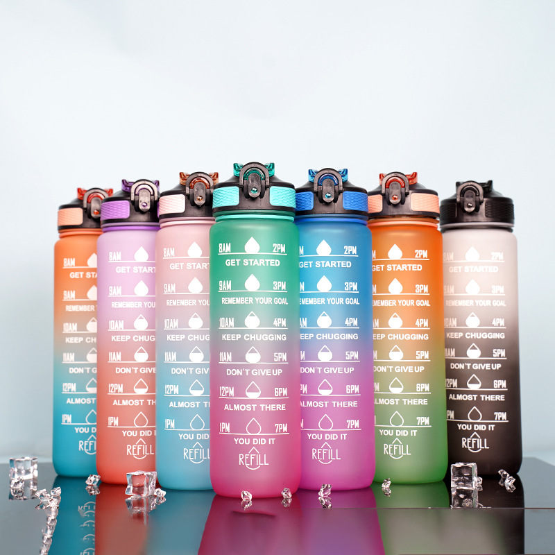 跨境亚马逊渐变色带茶漏太空杯便携大容量弹跳盖户外健身运动水杯