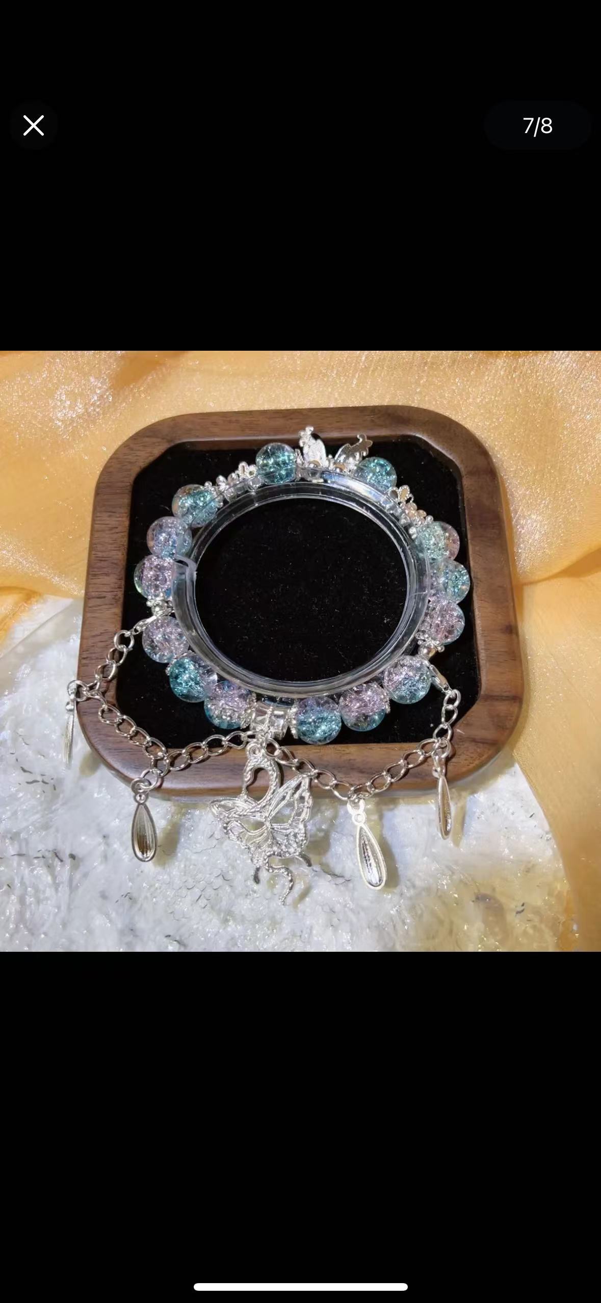 Beaded toys have become extremely popular. diy beaded bracelets and necklaces come in boxes and come in a variety of styles details Picture