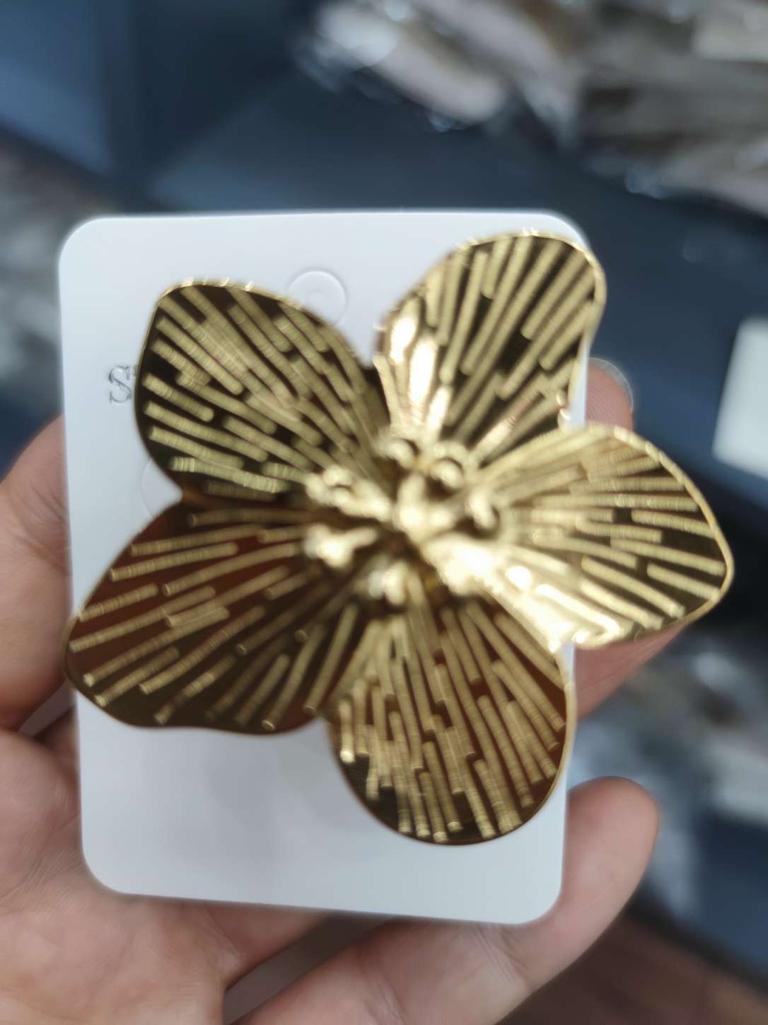 沙金饰品 手饰钛钢戒指女款 莫桑钻石镶嵌 简约时尚耐磨不褪色 高级感满满戒指详情图5