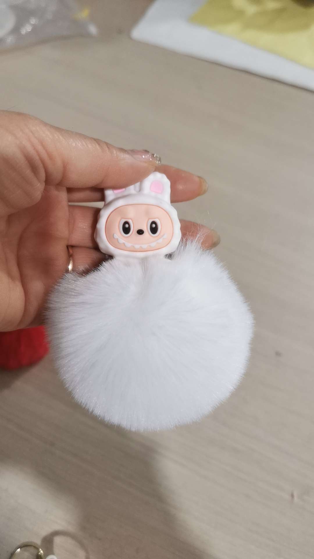 Hairball keychain, sand bottle keychain, keychain for girls 2024, cute Item Picture