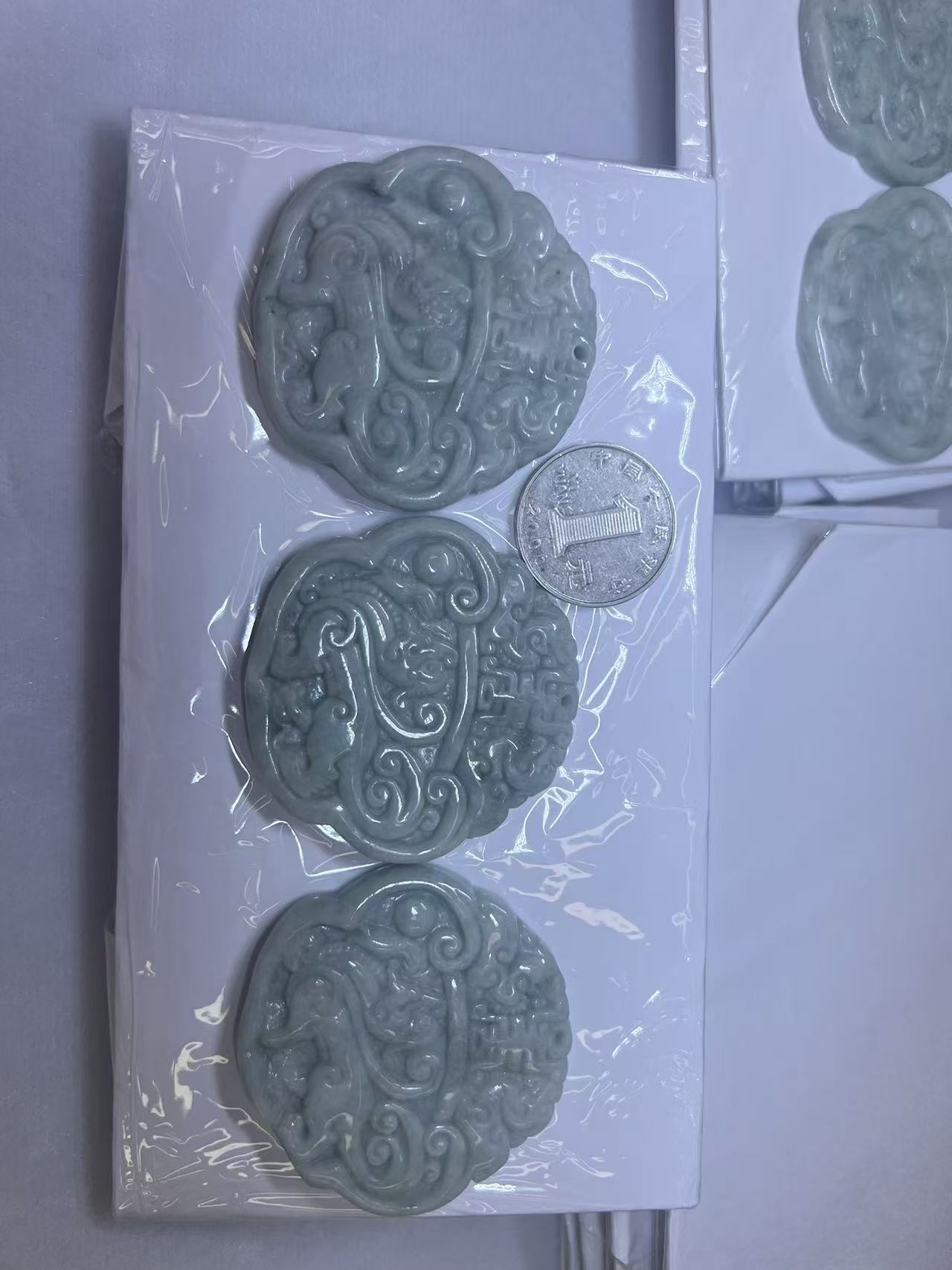 天然翡翠A货吊坠万事如意貔貅皮休大玉牌男女脖上高档吊坠挂饰