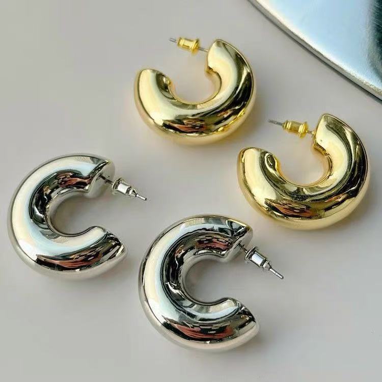 简约欧美冷风C型耳圈个性ins风网红同款亚克力CCB粗圈耳环女饰品