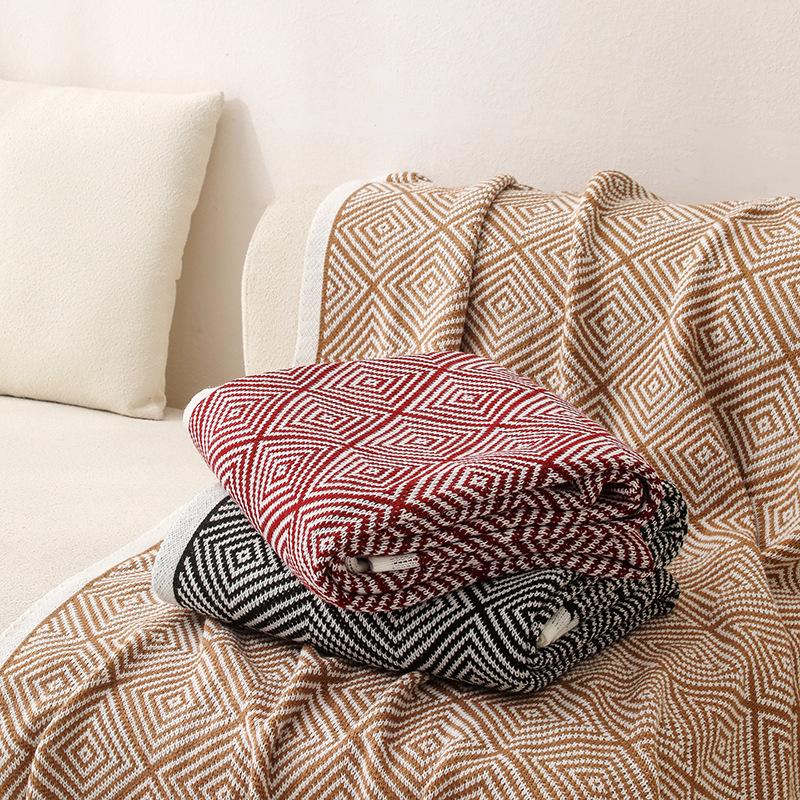 camping blanket sofa cover knitted bohemian air conditioning blanket nap blanket sofa blanket prismatic blanket knitted blanket details Picture