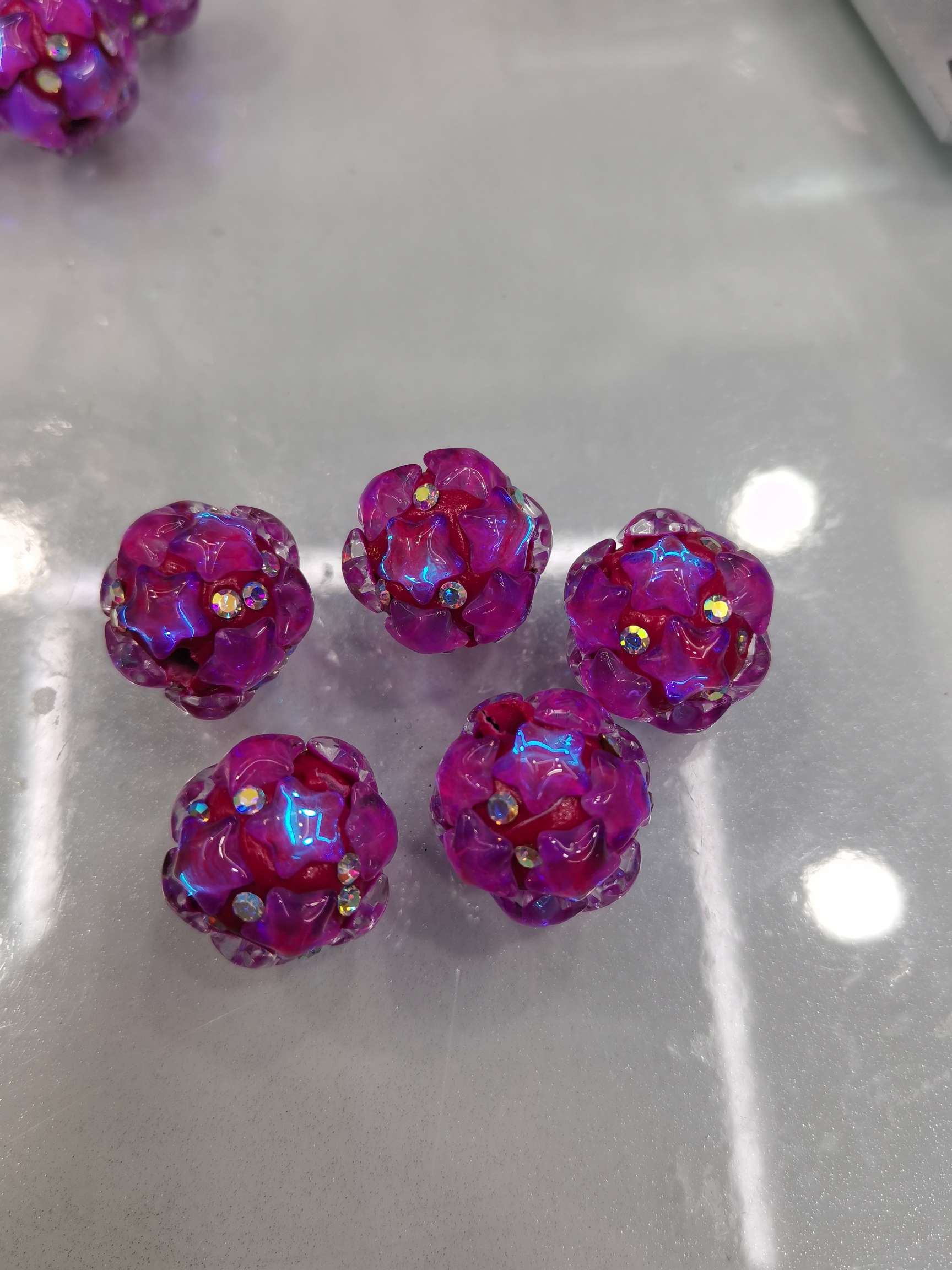 Purple-red star-shaped element glass veneer soft clay ball accessory Specification image