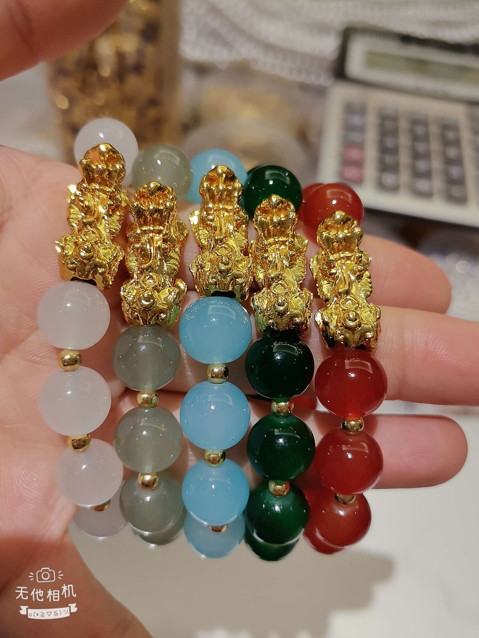 金貔貅果冻手串 树脂珠项链 硅胶手环蜜蜡珠宝首饰定制 珍珠饰品精致手工制作时尚饰品图