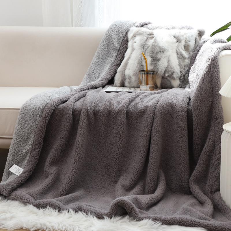 autumn and winter double thick soft berber fleece blanket plush cover blanket solid color with fur sofa cover bed sheet cover quilt Application Scenario