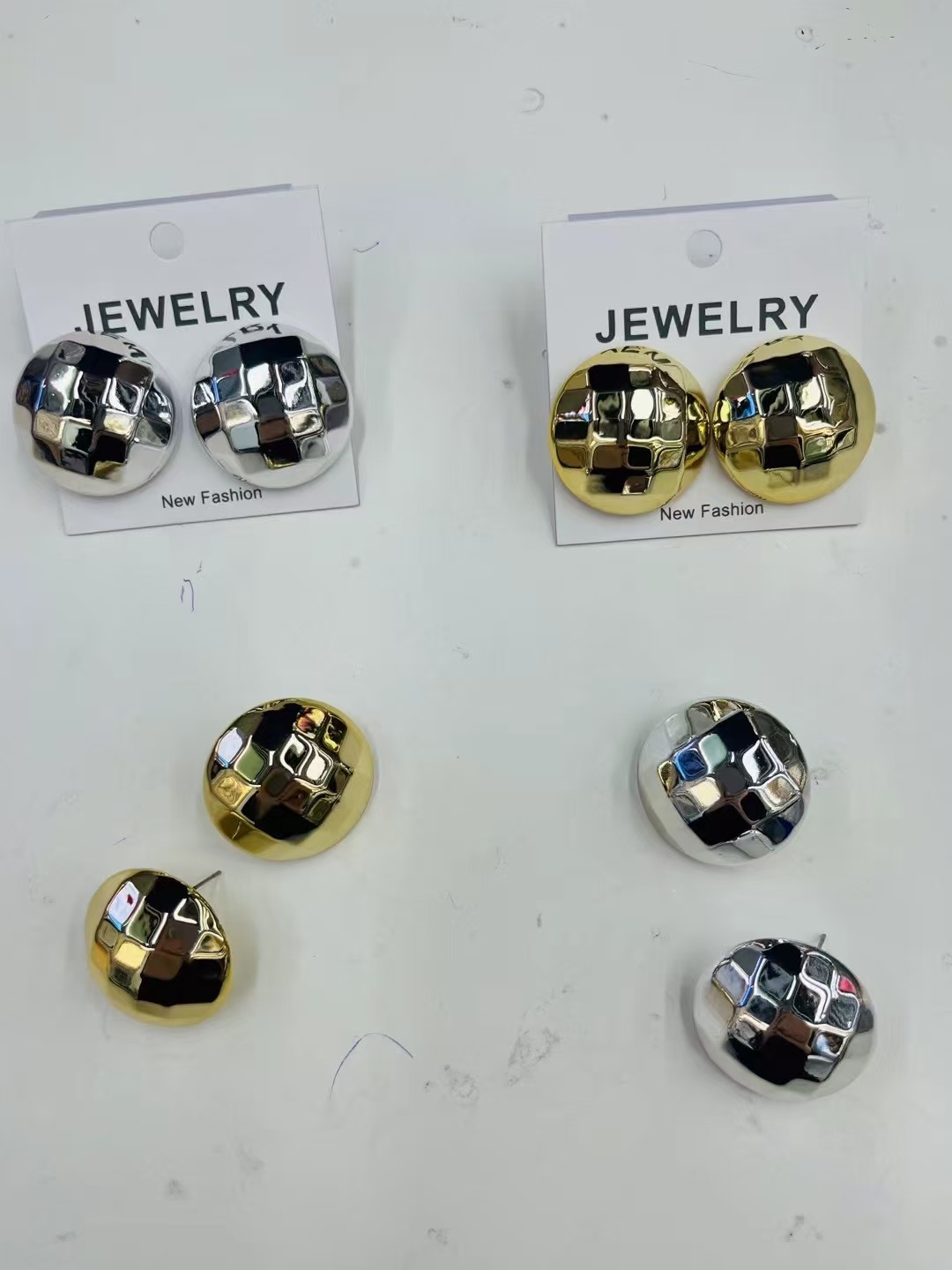 简约欧美冷风网红亚克力CCB耳环饰品