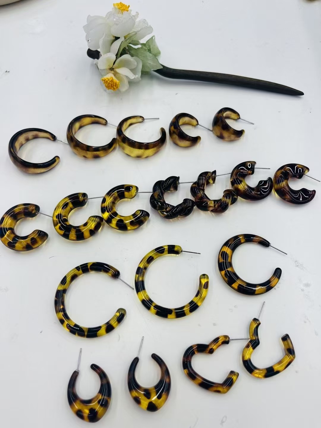 秋冬复古豹纹多款耳环亚克力个性潮百搭显脸瘦琥珀气质美拉德饰品细节图
