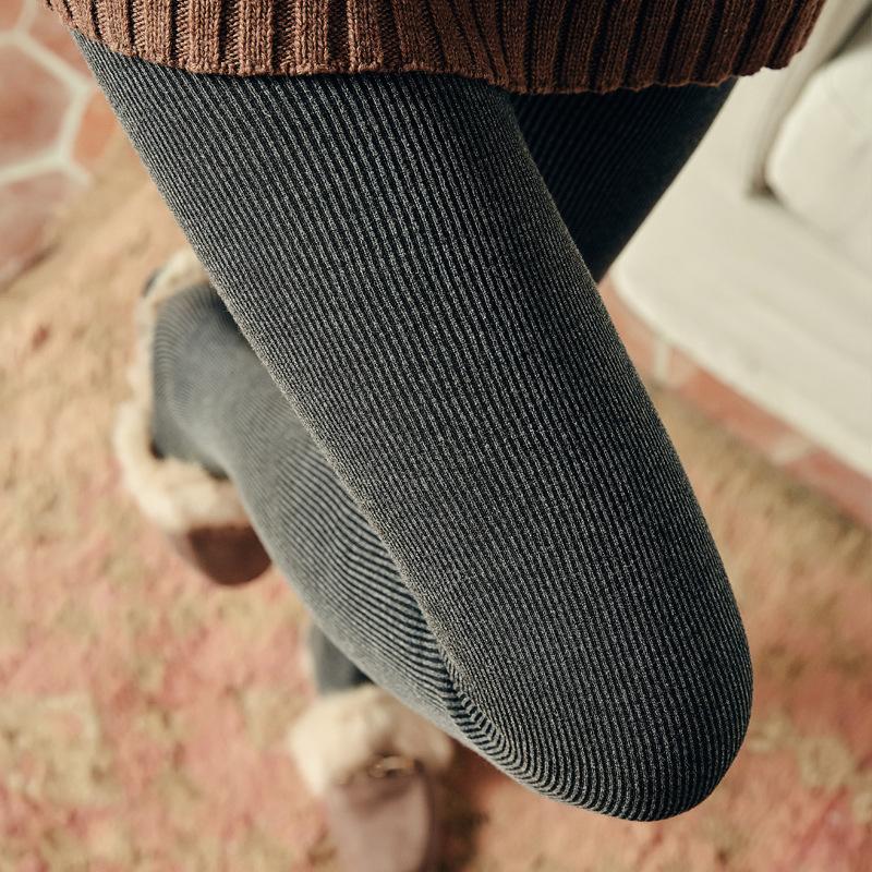 2024 spring and autumn new vertical thread leggings women's outer wear thin-style gray step-on women's fleece-lined thick pantyhose full figure