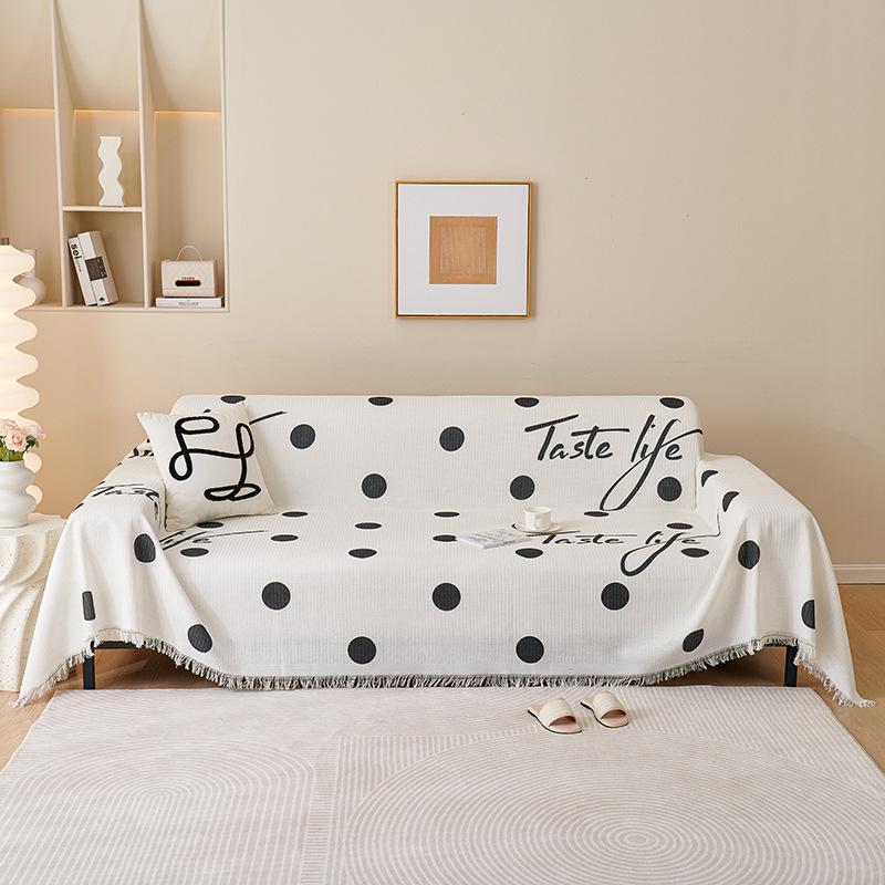 Sofa Cover Towel Ins Style Nordic Sofa Blanket Cover Towel All-Inclusive Printing Sofa Cover Four Seasons Universal Camping Rugs full figure