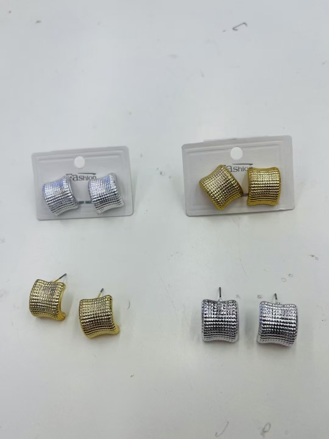 
欧美新款时尚高级耳环多款饰品产品图