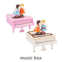 yl2037 romantic music box cute couple doll piano music box home decoration girlfriend gifts