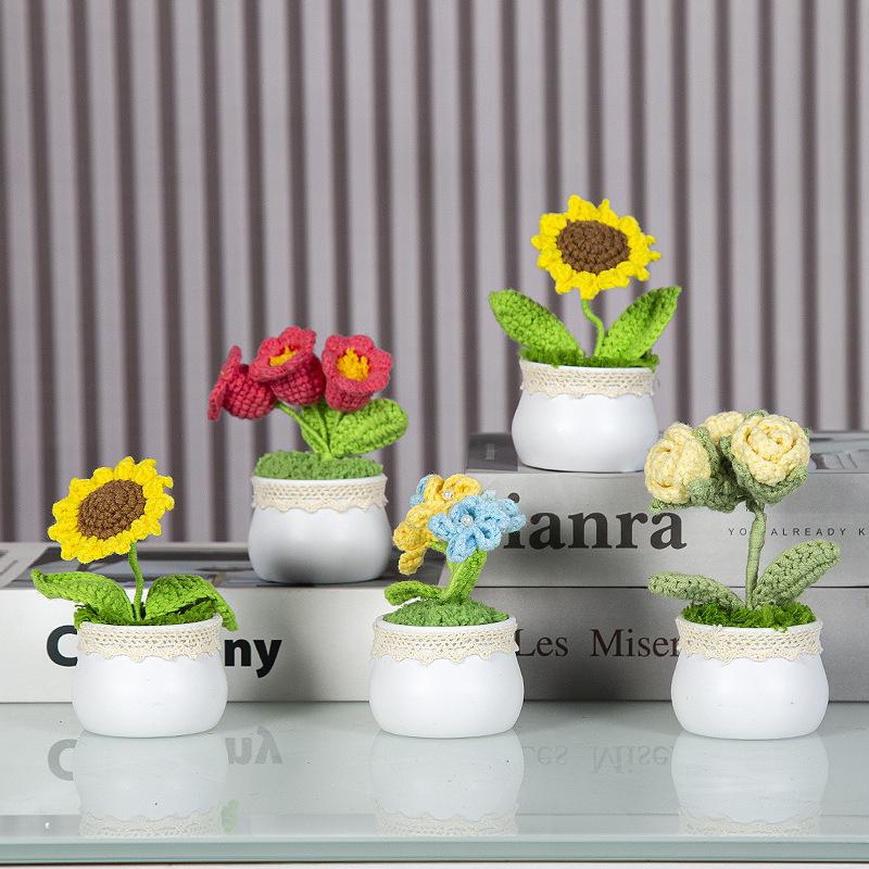 Factory Wholesale Mini and Simple Car Fake Flower Succulent Bonsai Handmade Wool Crocheted Flower Pot
