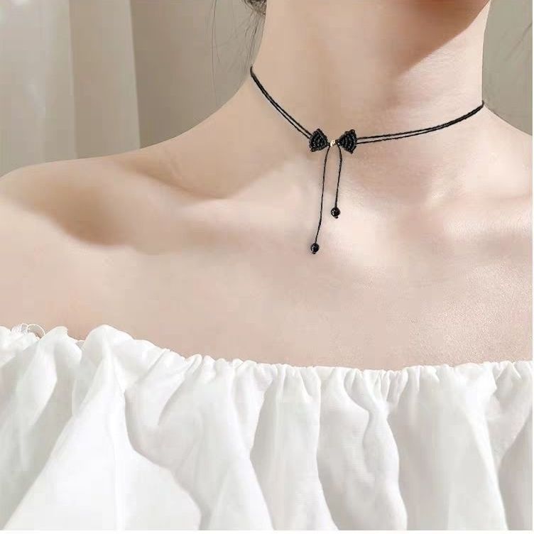 手工编织蝴蝶结颈链锁骨链女百搭短款项链脖子小花黑色小红花详情图5