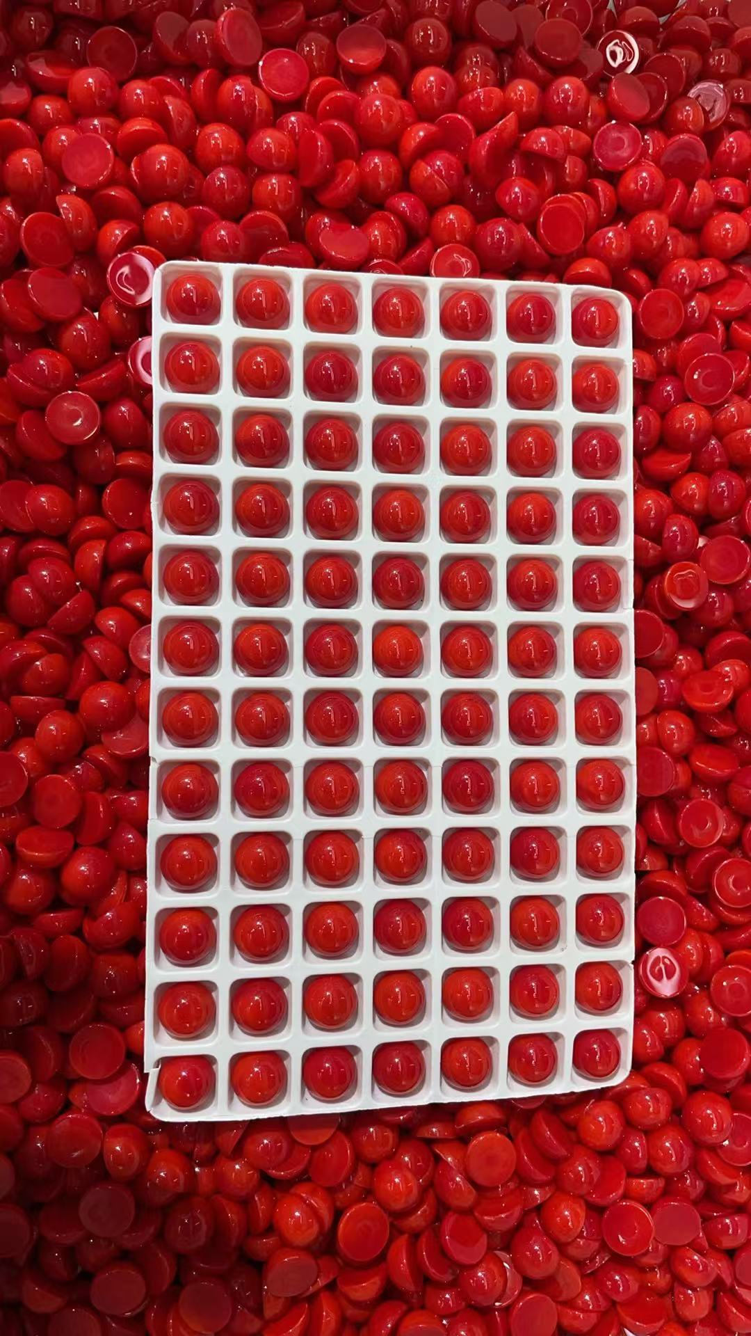 The glass ring face is porcelain red in color details Picture