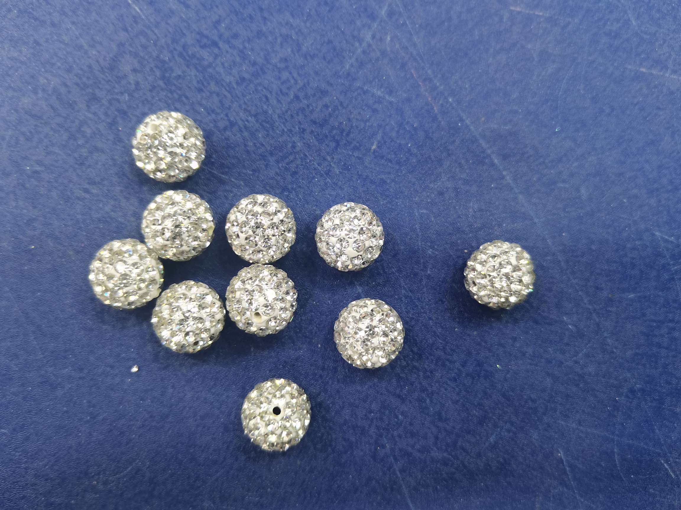 10N glass water diamond soft clay ball jewelry accessories Application Scenario