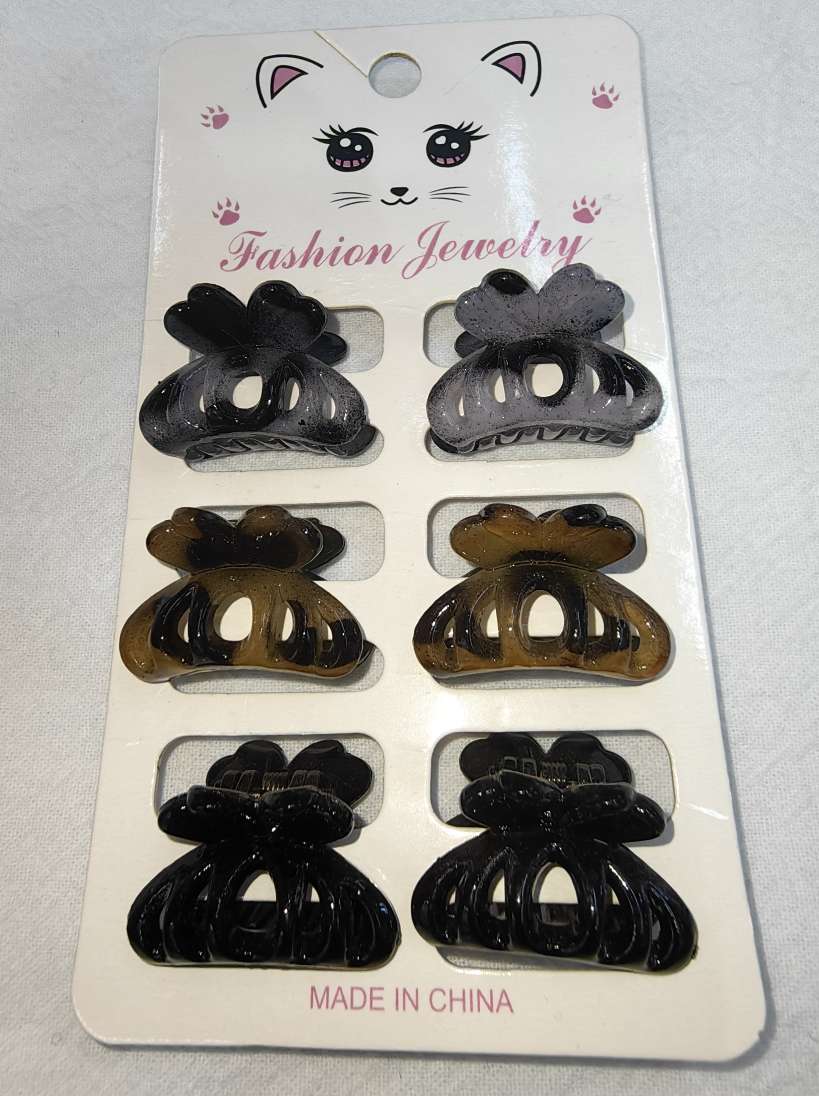 Mini clip headwear, women's small hair clip, small and exquisite small clip, bangs, broken hair, black hair clip top clip, hair accessory Application Scenario