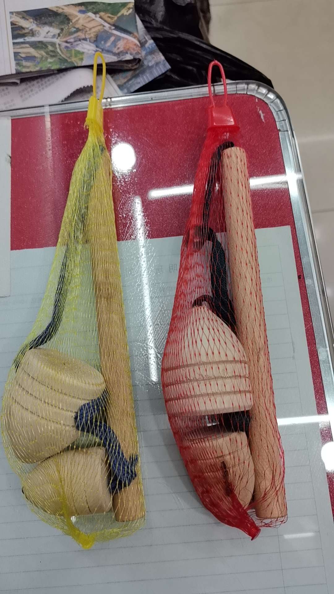 儿童陀螺休闲运动玩具集合 体验童年乐趣吊板玩具产品图