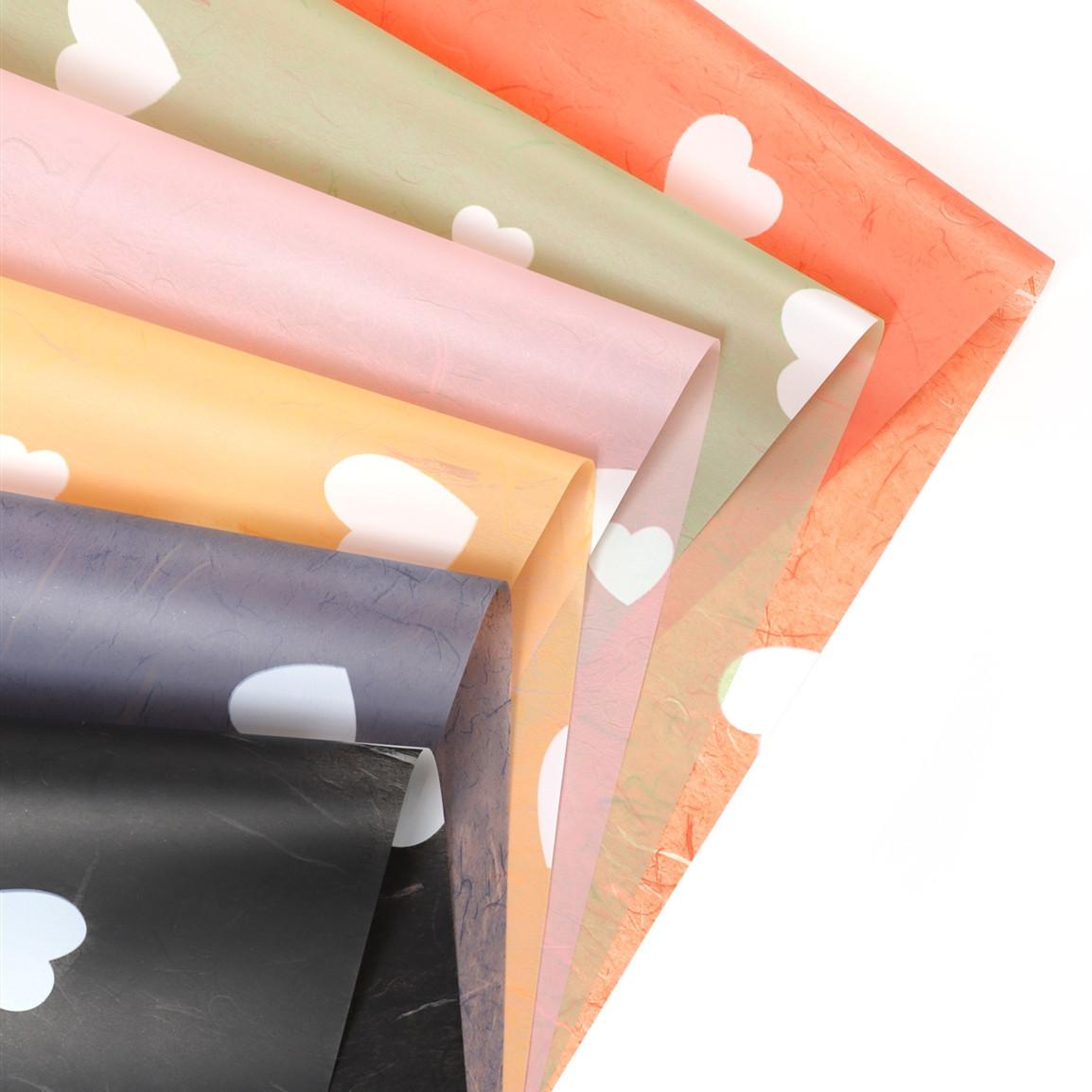 dapaixin waterproof printed cellophane heart love heart printed flowers dried flowers plastic flowers wrapping paper