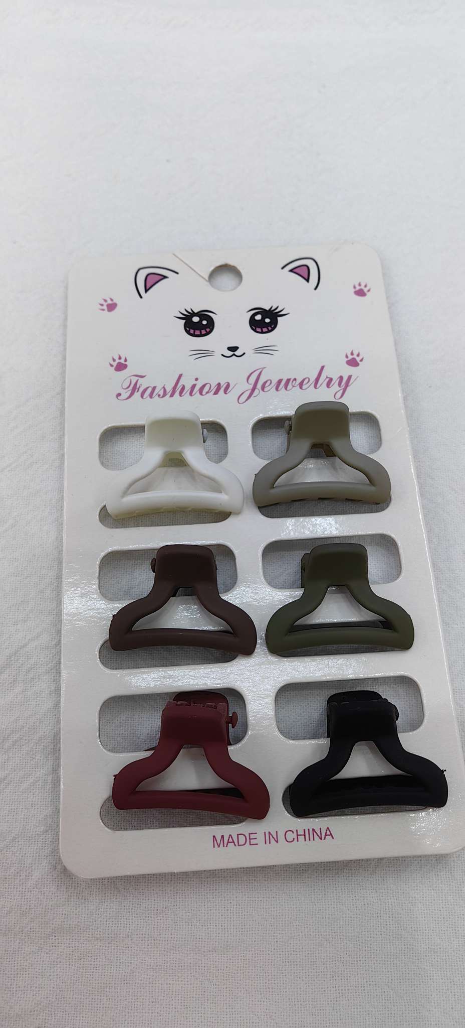 Semi-tied hair clip hair accessory for women, 2024 new high-end hair clip, back of the head, side of the forehead clip hair accessory Application Scenario