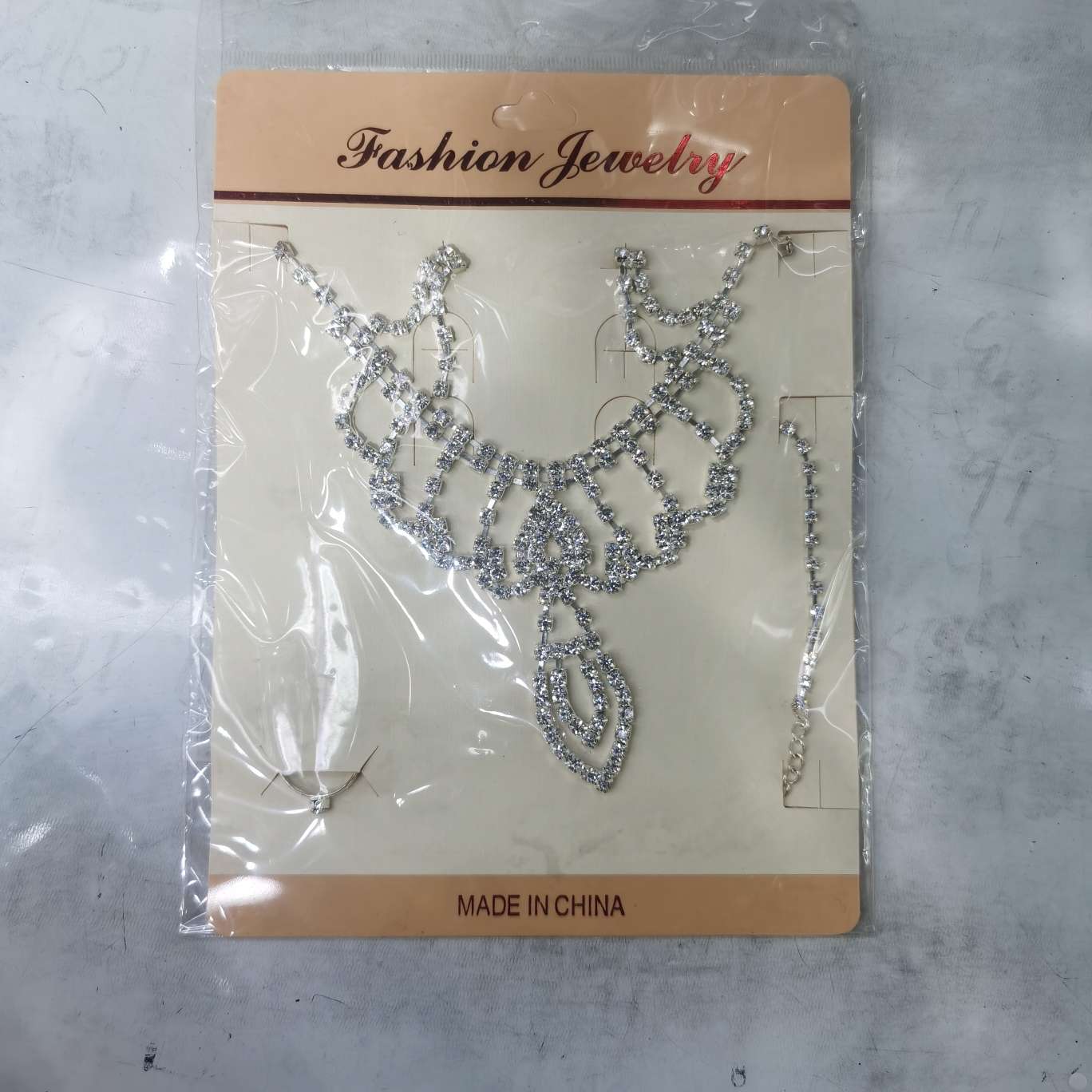 欧美风格珍珠项链 银饰饰品 精致项饰 珍珠饰品 时尚潮流女士首饰