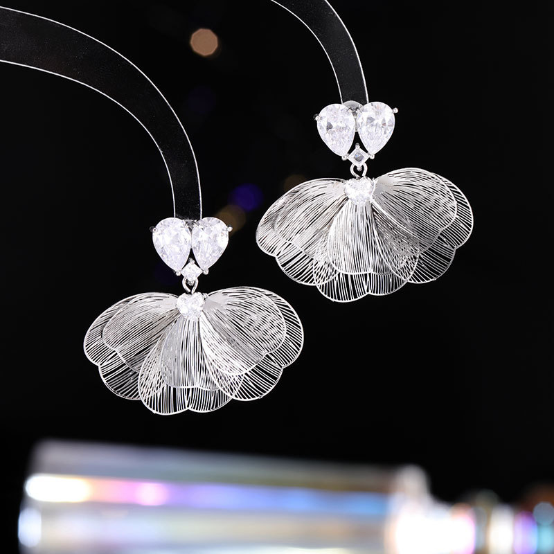 耳饰精品 玻璃耳环独特设计 饰品耳夹时尚潮流 耳环女款优雅气质