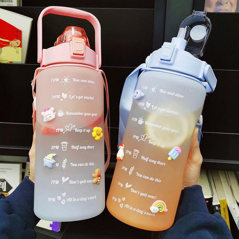 Foreign Trade Gradient Color Frosted Plastic Cup Large Capacity Kettle Portable Fitness Water Bottle 2000ml Straw Space Bottle