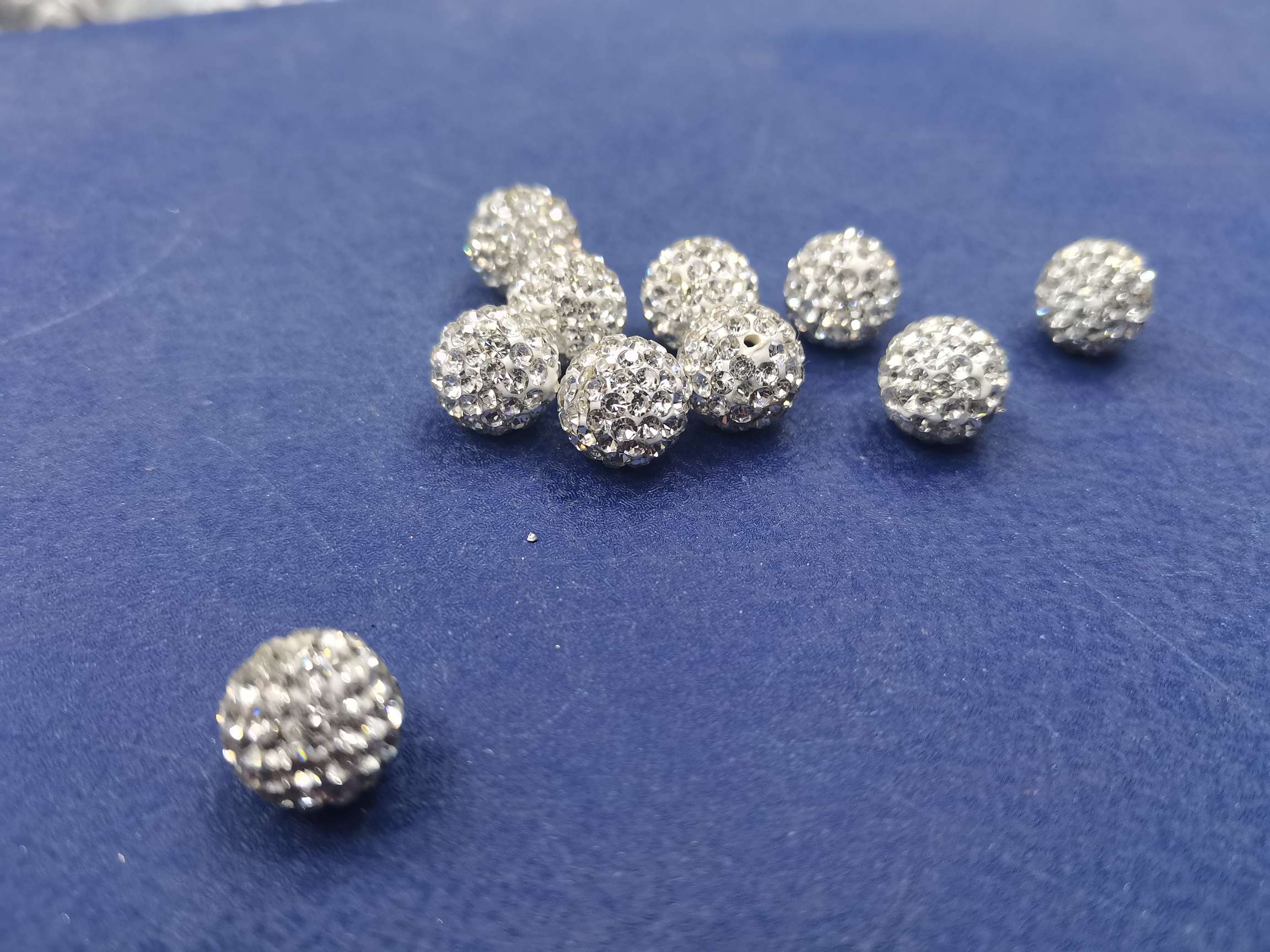 10N glass water diamond soft clay ball jewelry accessories Item Picture