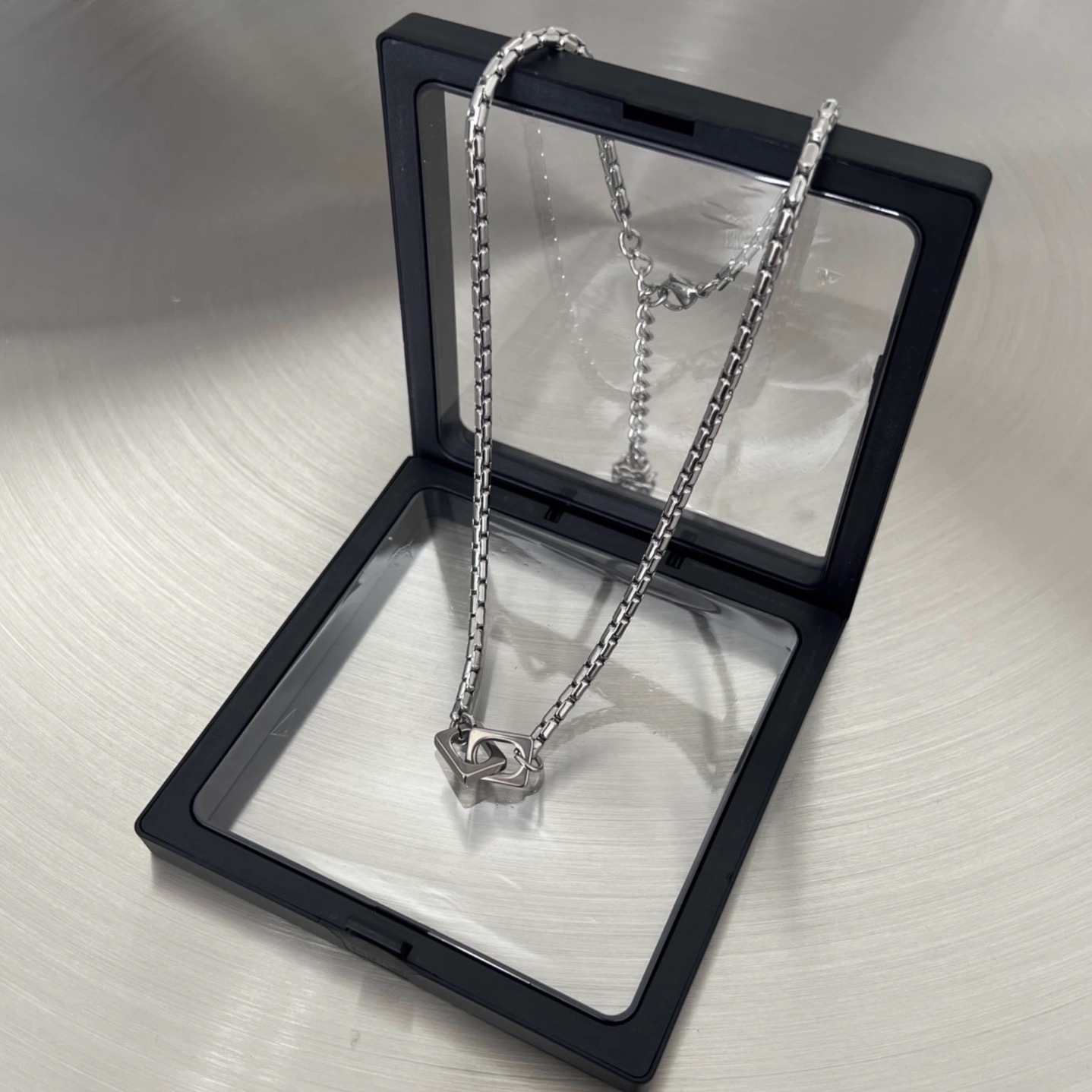 项链/欧美/珍珠/珍珠项链/银饰白底实物图