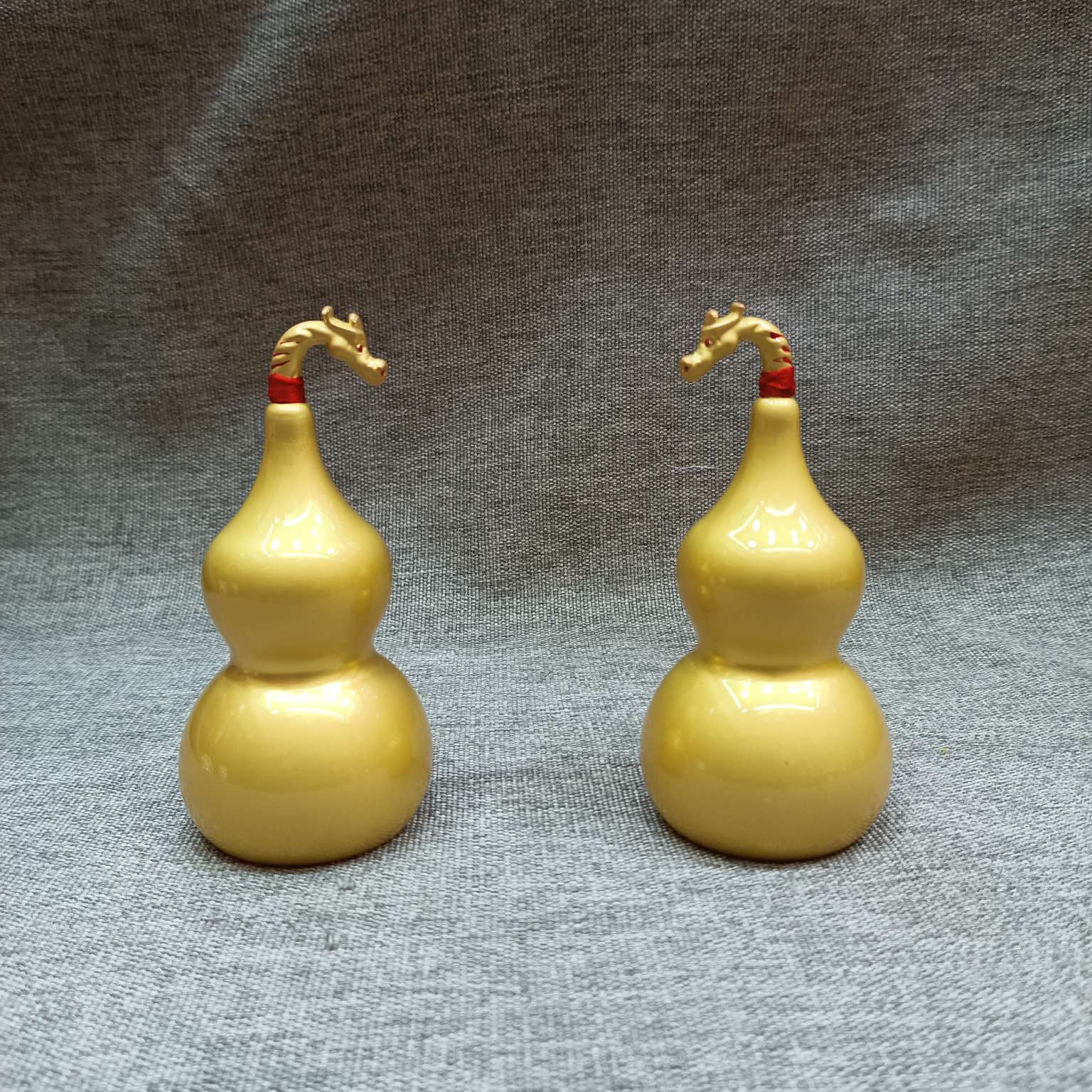 Zhonggong Craft Gourd Ornament Gift Box, a gift for good fortune, happiness and health, a three-dimensional carved dragon head gourd, a shiny gourd, a travel souvenir, a birthday gift, 2025 new style gifts, home decorations, bedside ornaments, golden gourds detail image 14