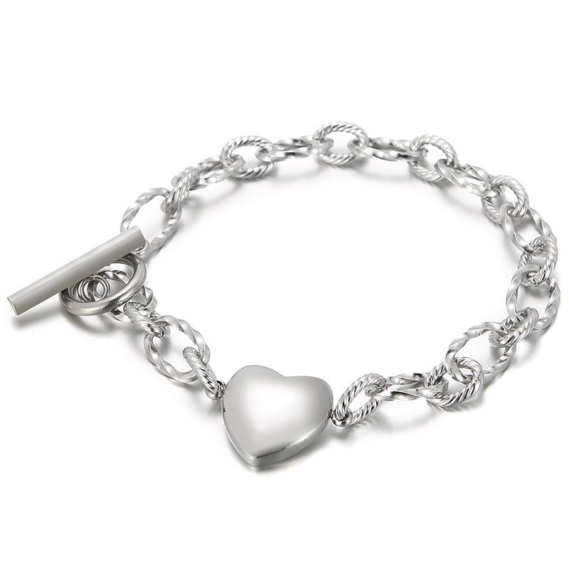 european and american foreign trade ornament fashion love stainless steel jewelry popular heart shaped gold ot titanium steel bracelet Item Picture