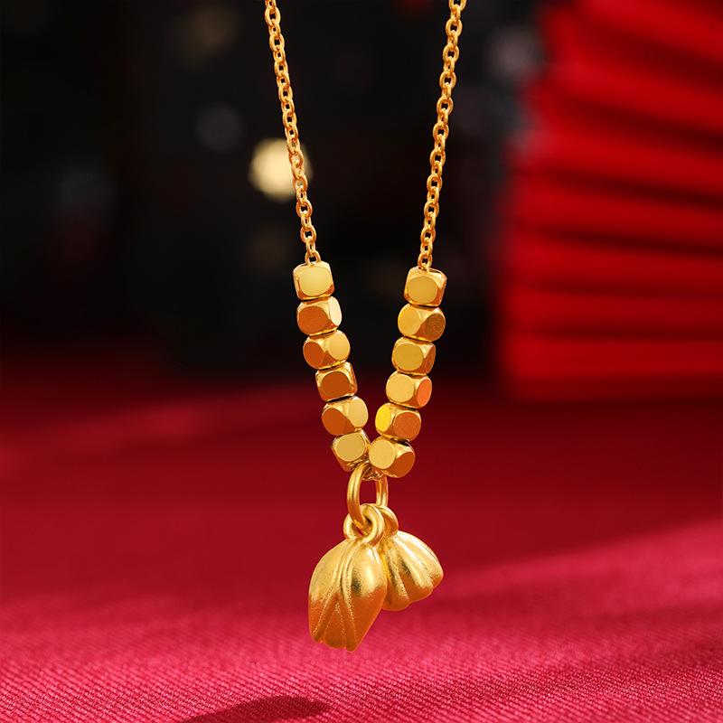 new lotus gold-plated necklace female minority simple high-grade light luxury copper alloy temperament jewellery accessories wholesale