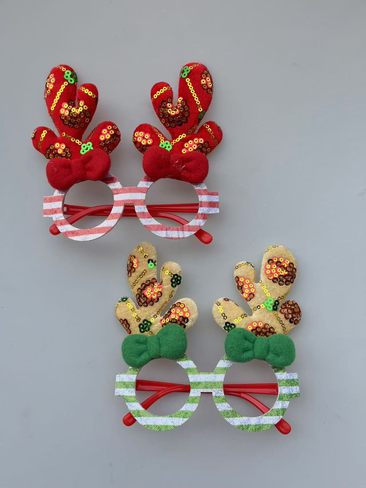 Christmas spectacle frames, female reindeer funny gift spectacle frames wholesale, Christmas student costume gifts, party decoration mirrors Specification image