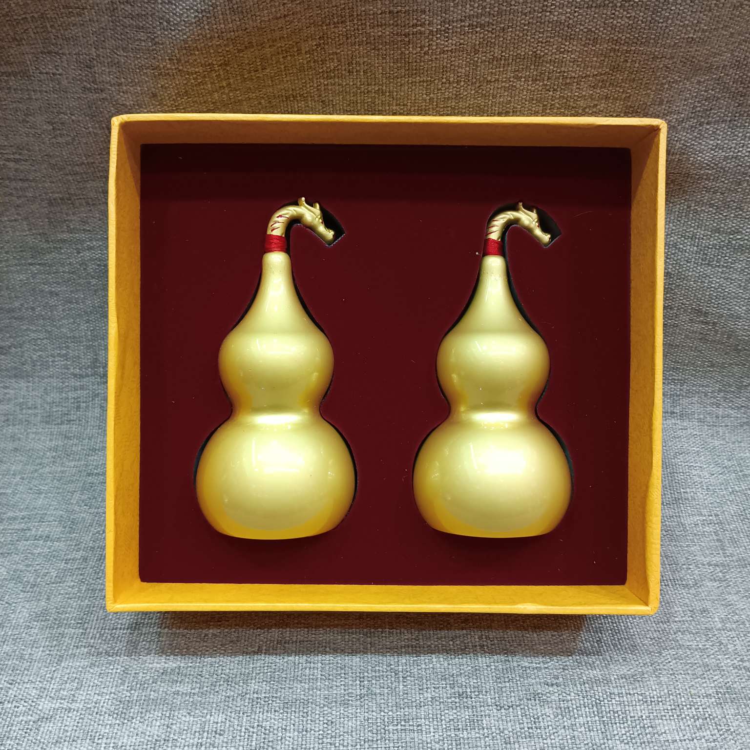 Zhonggong Craft Gourd Ornament Gift Box, a gift for good fortune, happiness and health, a three-dimensional carved dragon head gourd, a shiny gourd, a travel souvenir, a birthday gift, 2025 new style gifts, home decorations, bedside ornaments, golden gourds detail image 12