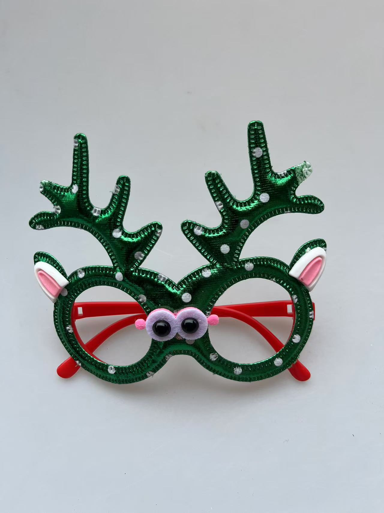 Christmas spectacle frames, female reindeer funny gift frames wholesale, Christmas student costume gifts, party decoration mirrors 3 Application Scenario