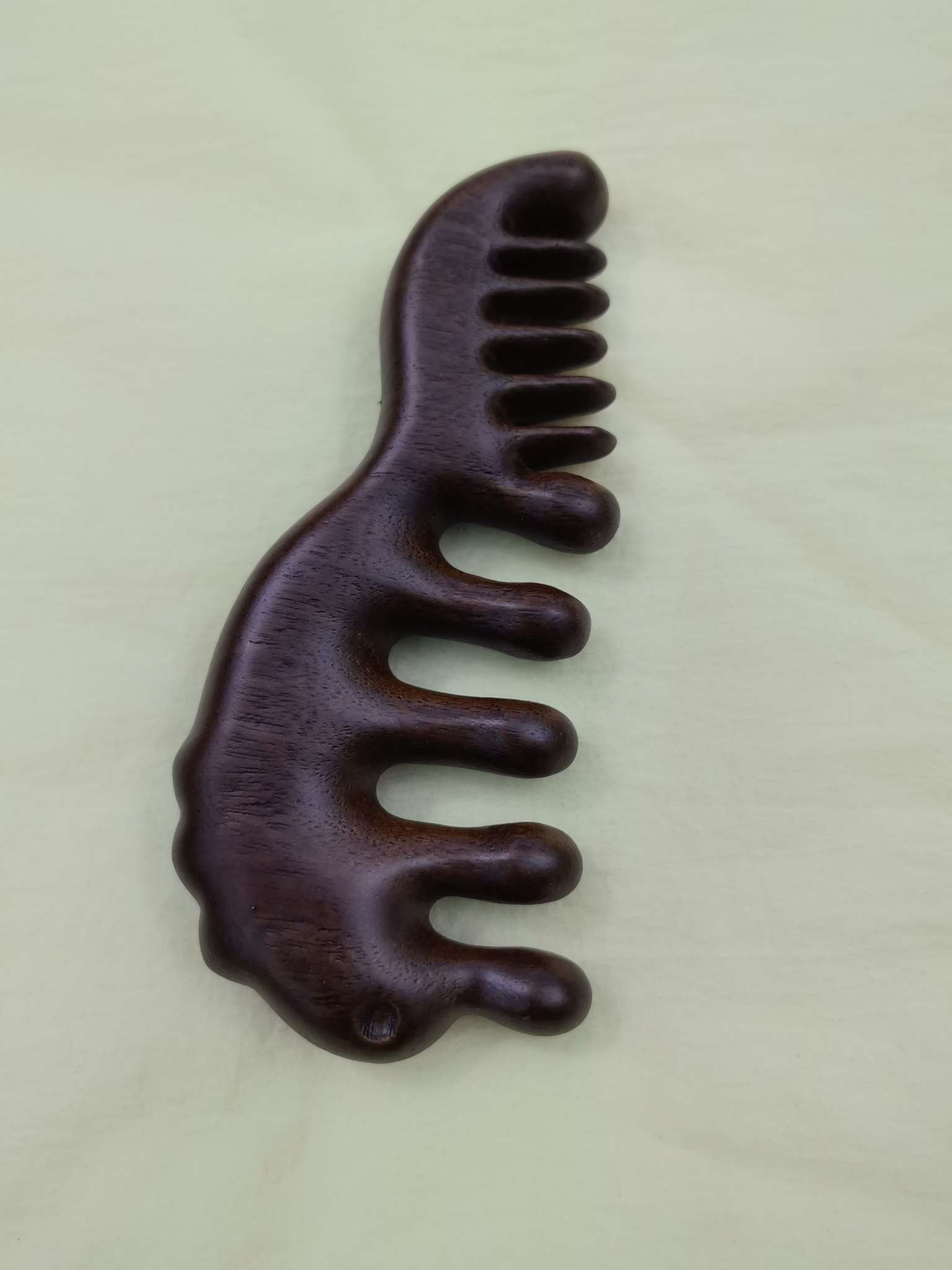 木质品按摩梳 ， 木头珠子装饰 独特木质工艺品 礼品收藏品详情图3