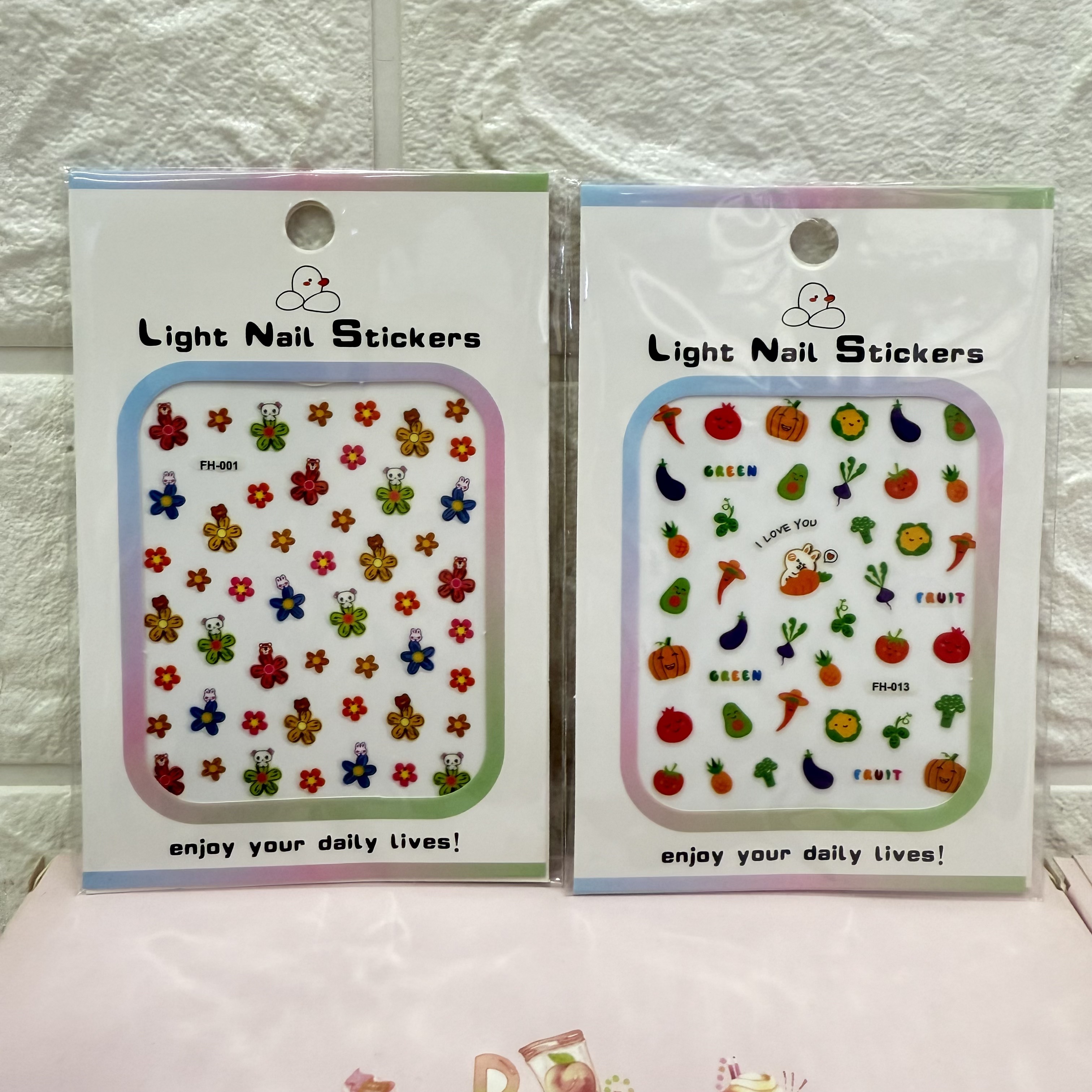Cartoon luminous nail stickers, cartoon fruit cute relief luminous nail stickers, luminous relief three-dimensional nail stickers Item Picture