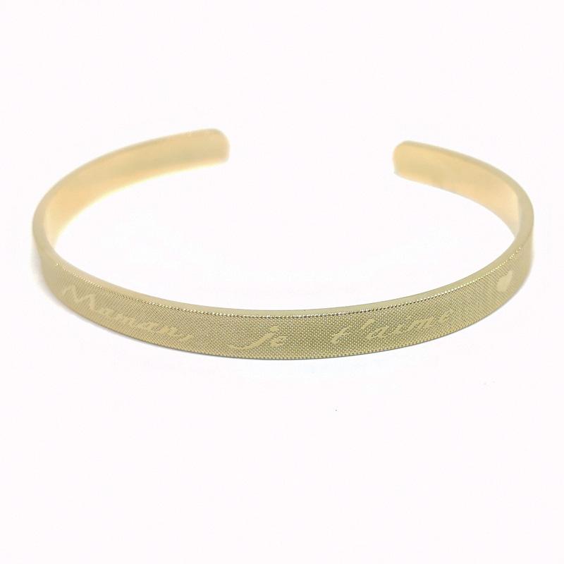 korean style simple stainless steel jewelry fashion creative peach heart titanium steel bracelet c- shaped bracelet factory wholesale Item Picture