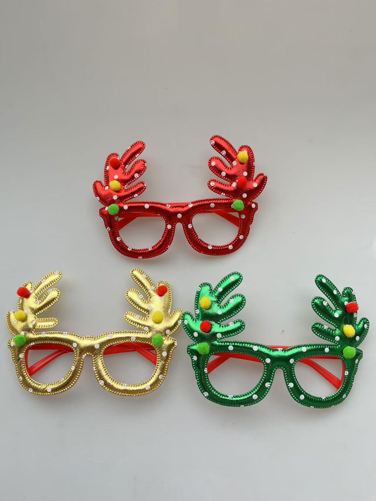 Christmas spectacle frames, female reindeer funny gift frames wholesale, Christmas student costume gifts, party decoration mirrors 8 Application Scenario