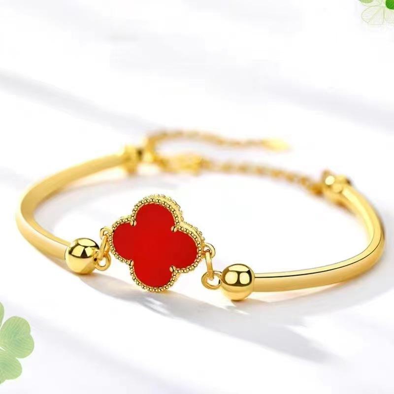 exclusive for cross-border parthenocissus grass plum blossom internet celebrity four-leaf clover bracelet simple ins18k kim tong body stainless steel jewelry details Picture