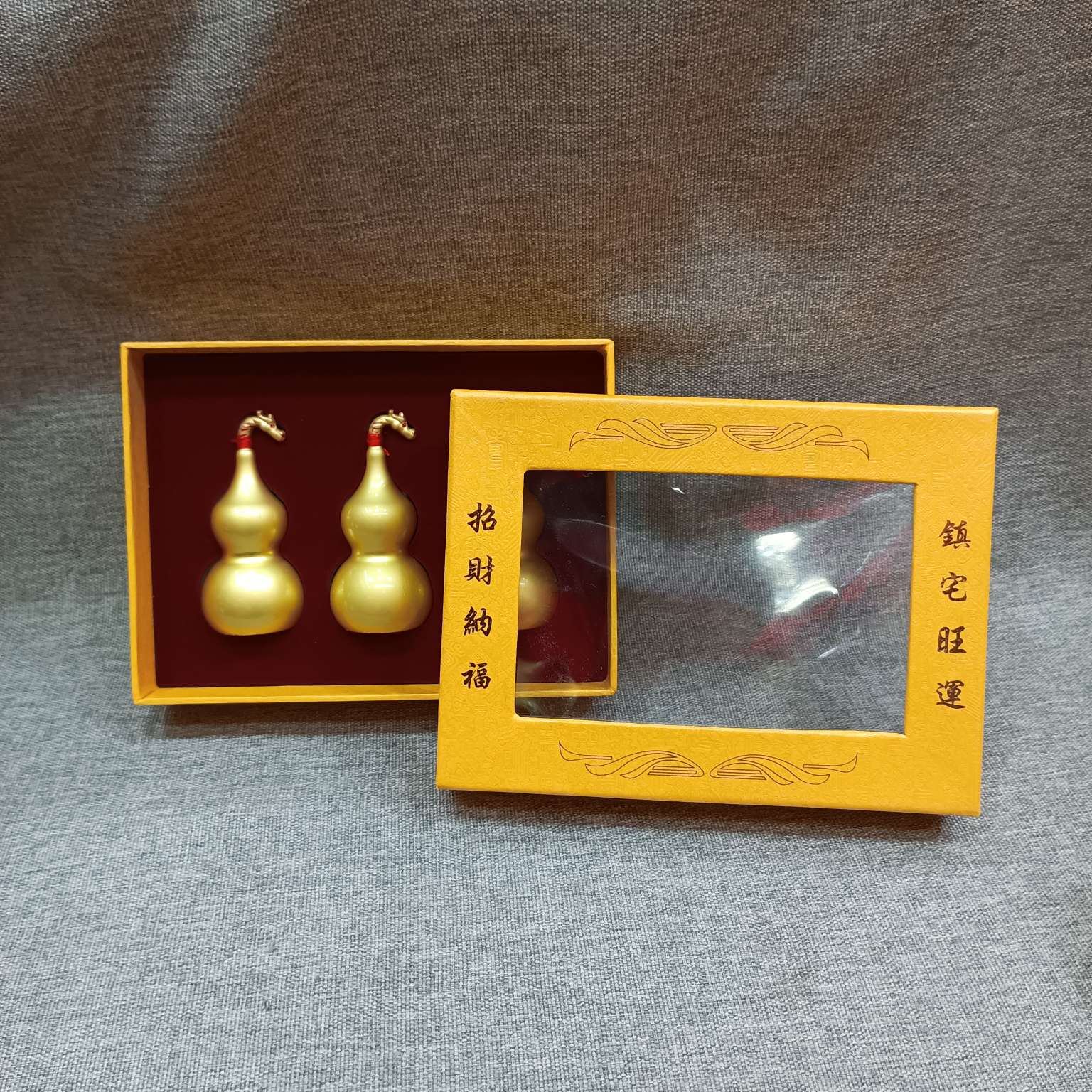 Zhonggong Craft Gourd Ornament Gift Box, a gift for good fortune, happiness and health, a three-dimensional carved dragon head gourd, a shiny gourd, a travel souvenir, a birthday gift, 2025 new style gifts, home decorations, bedside ornaments, golden gourds detail image 6