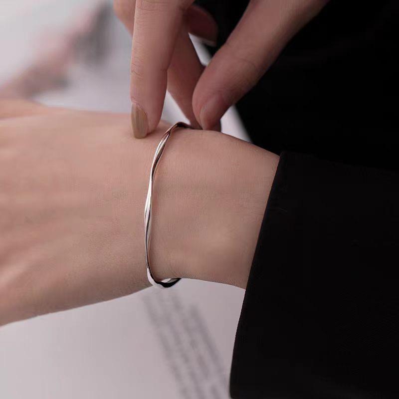 mobius strip bracelet young silver plated bracelet niche design open bracelet female bracelet accessories jewellery