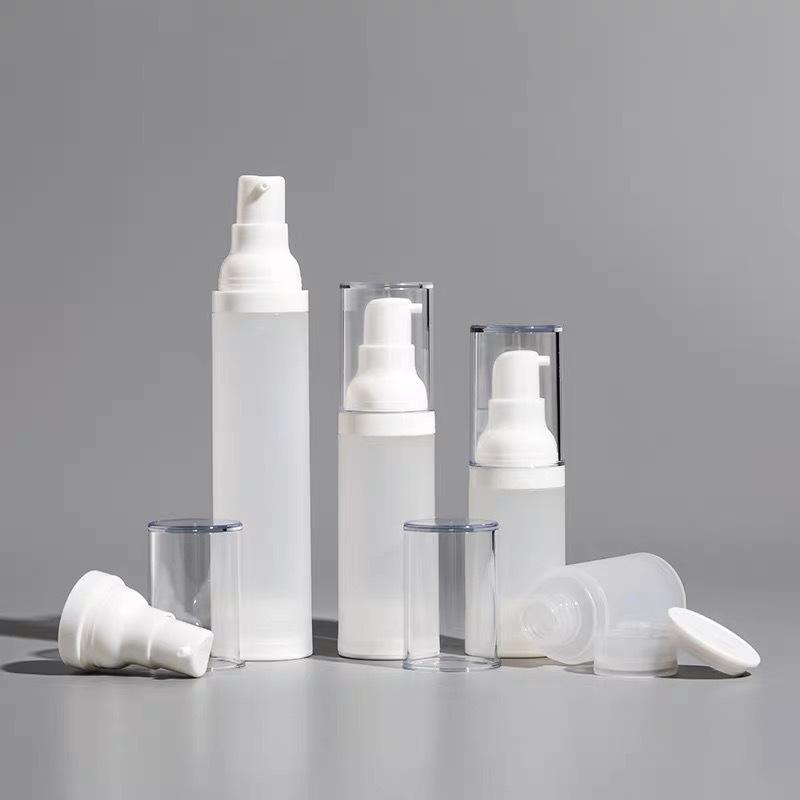 factory in stock storage bottle 20ml 30ml 50ml frosted desktop vacuum flask pp lotion bottle spray pump bottle