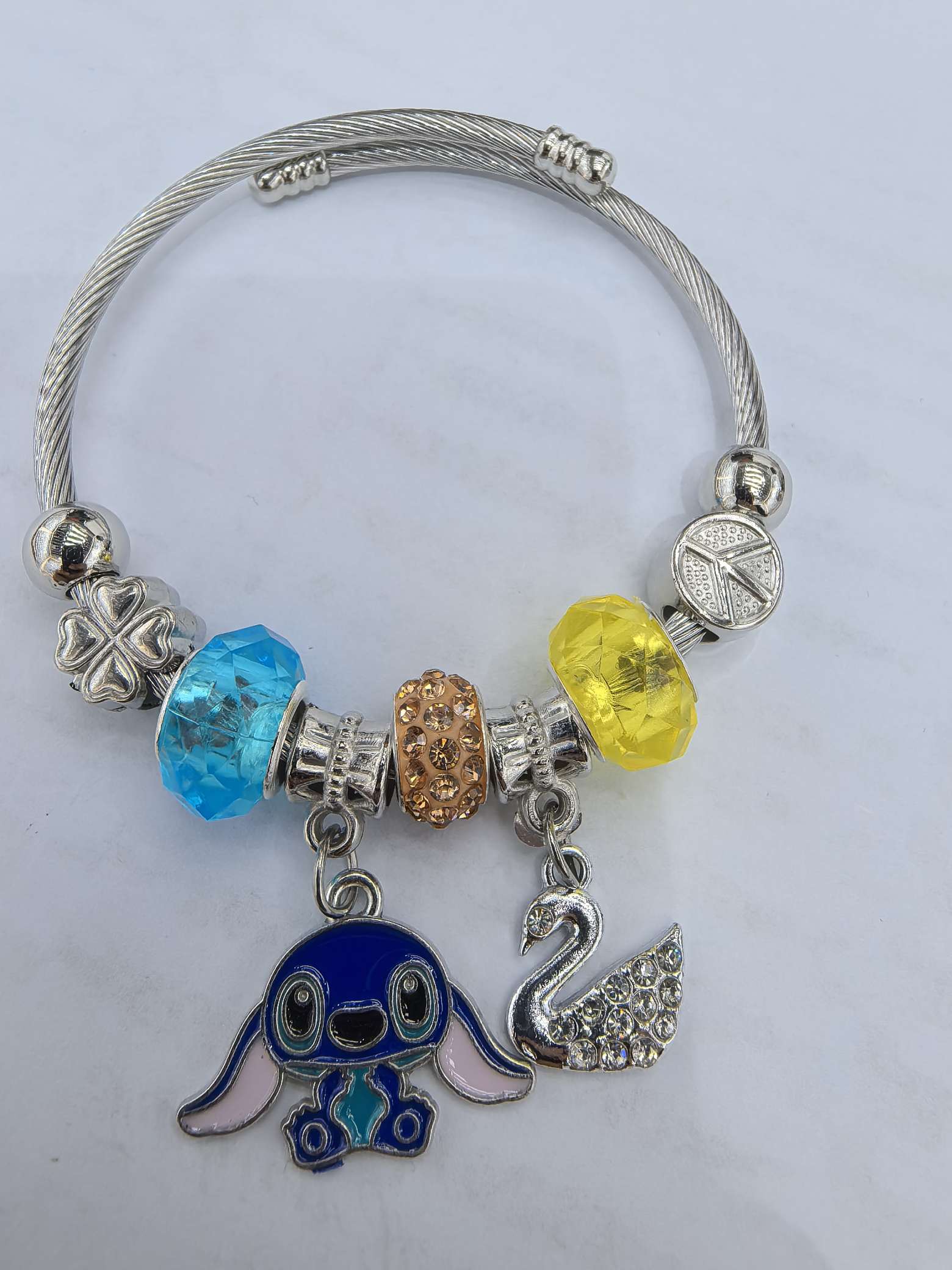 潘多拉手链 弹簧手链设计 手饰精美 手链独特款式  手链