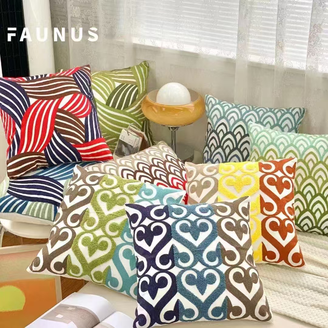 Nordic towel embroidery, embroidered cushions, living room cream sofa cushions, floral model room, bay window cushion covers Specification image