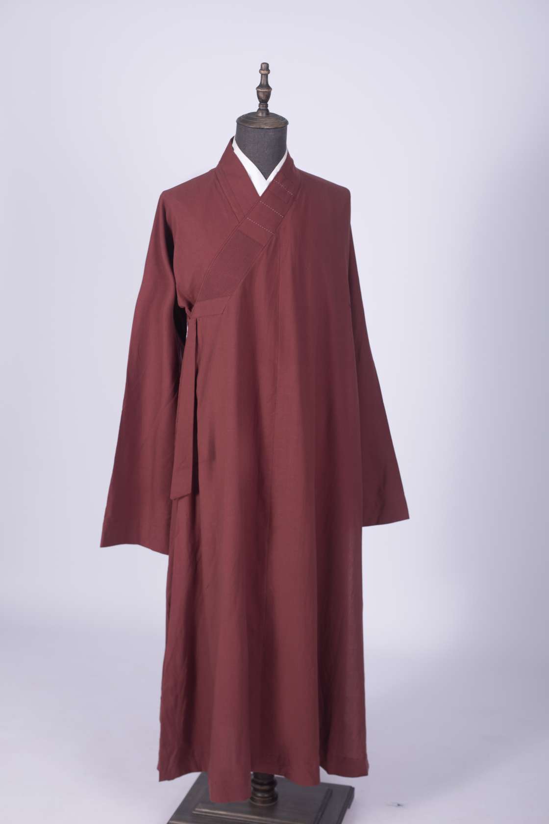 高档僧服长褂  灰色 木兰色 二款，接受预定
寺庙专用拜佛用品 佛具套装 工艺品精致礼品 宗教用品佛寺拜垫 佛教文化传承详情图6