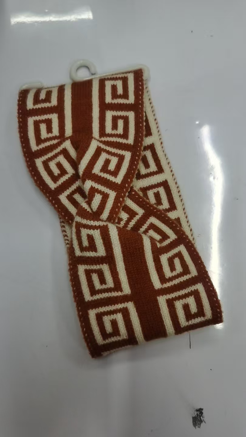 欧美冬季腈纶毛线针织发带 女士镶钻烫钻斜搭蝴蝶结交叉头带发带555